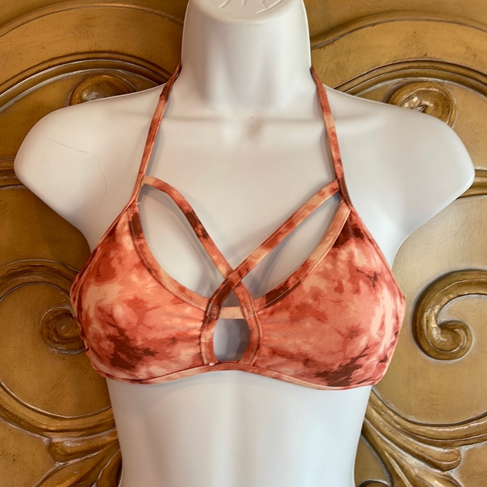 Xhilaration coral tie dye bikini top